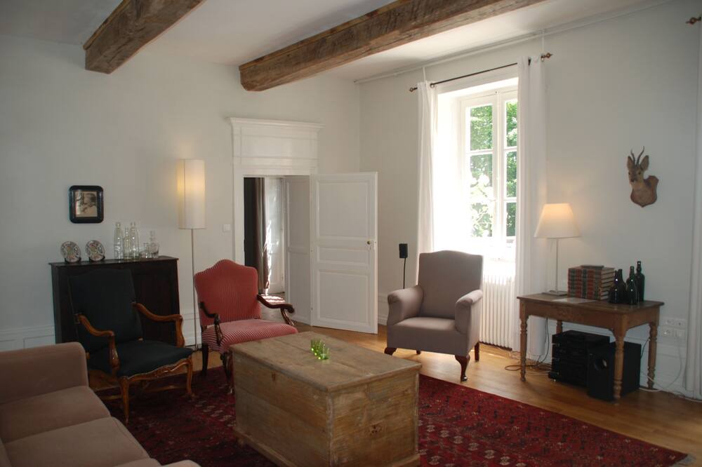 Photo of Livingroom in La Pacaudiere