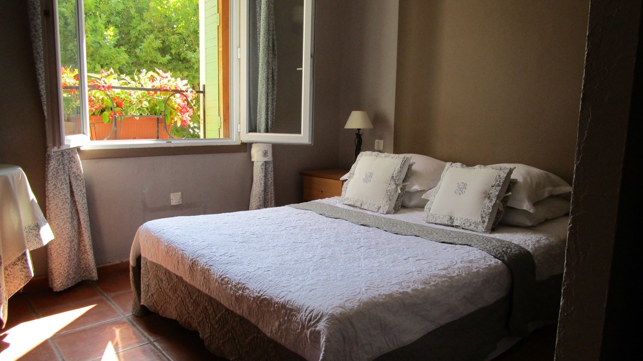 Photo of Bedroom in Bedoin