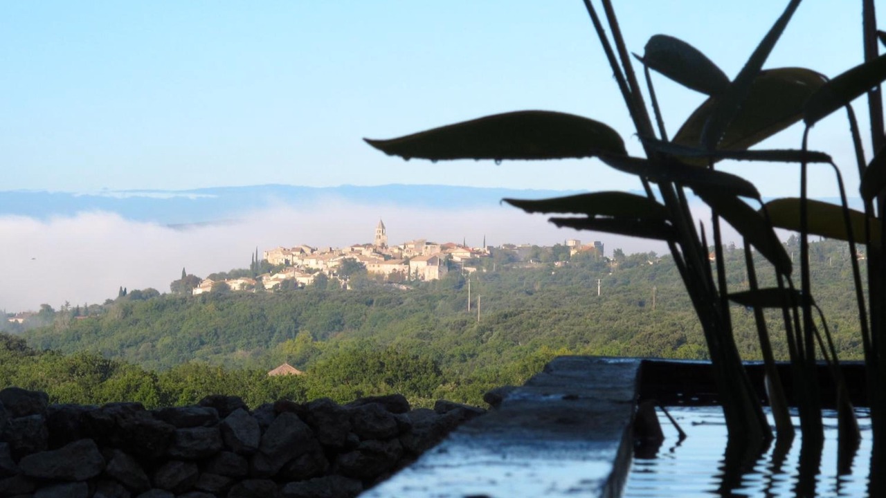 Photo of Outdoor in La Garde-Adhemar