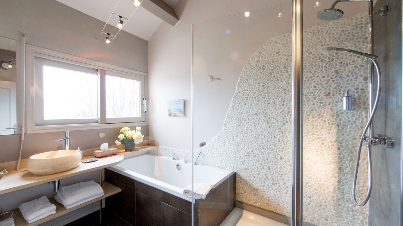 Photo of Bathroom in Beaune