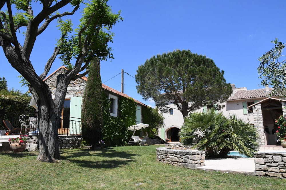 Photo of Outdoor in Saint-Marcel-d'Aredeche