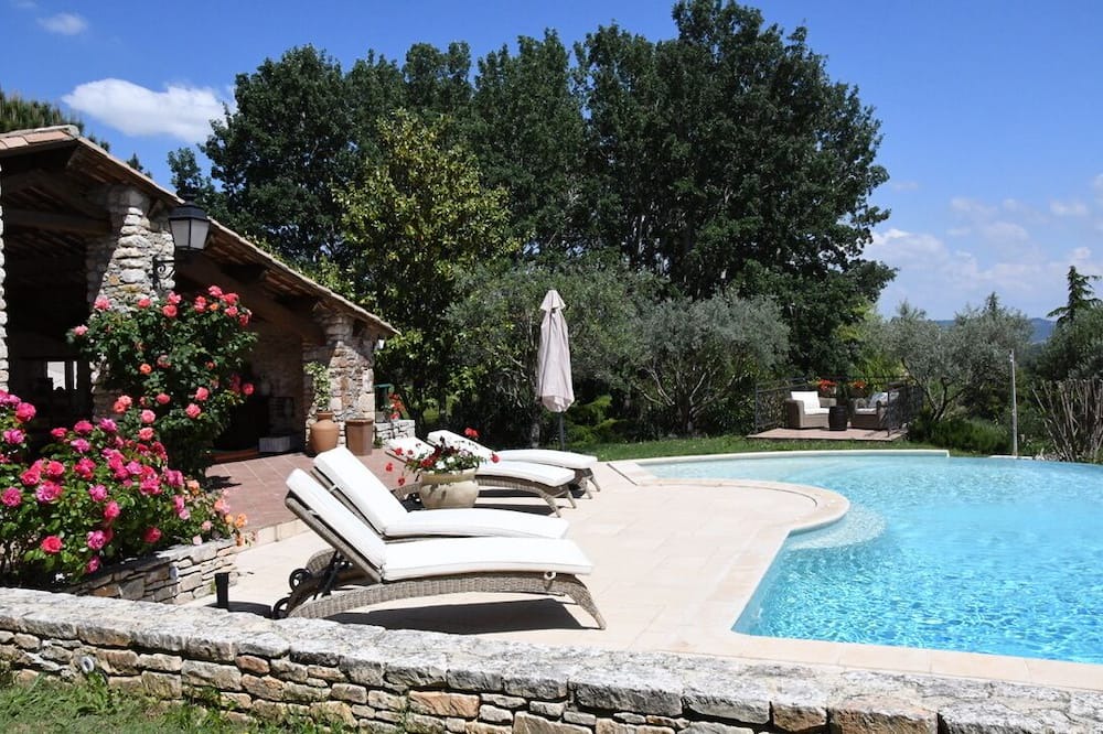 Photo of Outdoor in Saint-Marcel-d'Aredeche