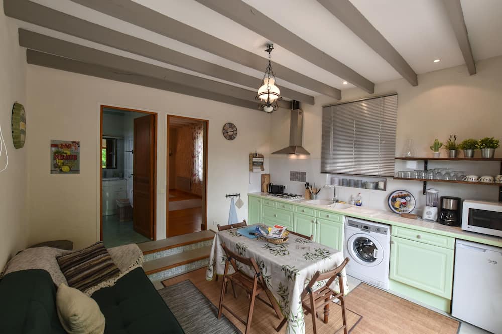 Photo of Kitchen in Saint-Marcel-d'Aredeche