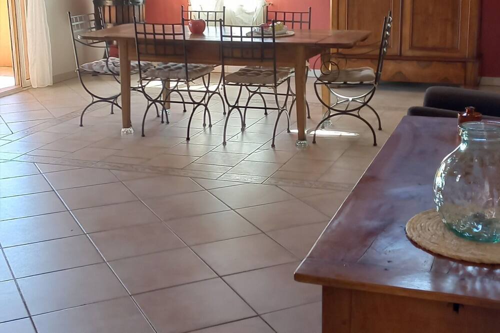 Photo of Livingroom in Beauvoisin