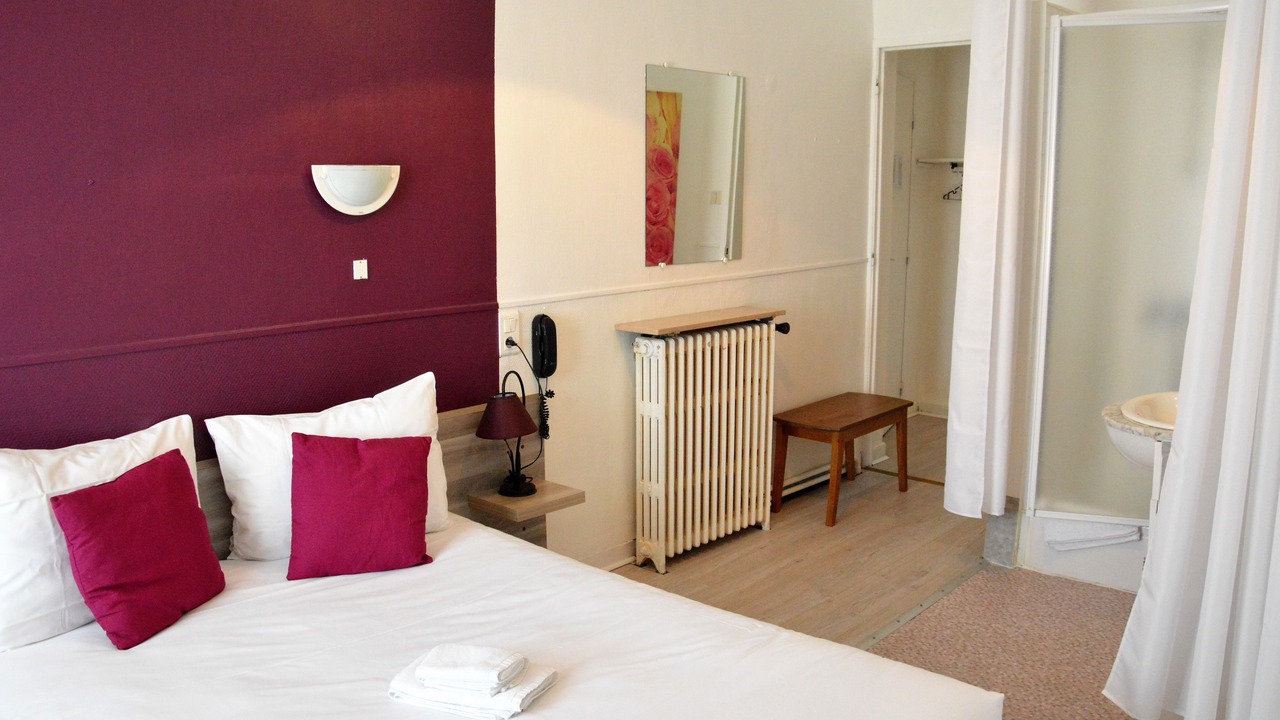 Photo of Bedroom in Chalon-sur-Saone