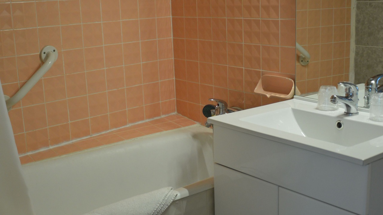 Photo of Bathroom in Chalon-sur-Saone