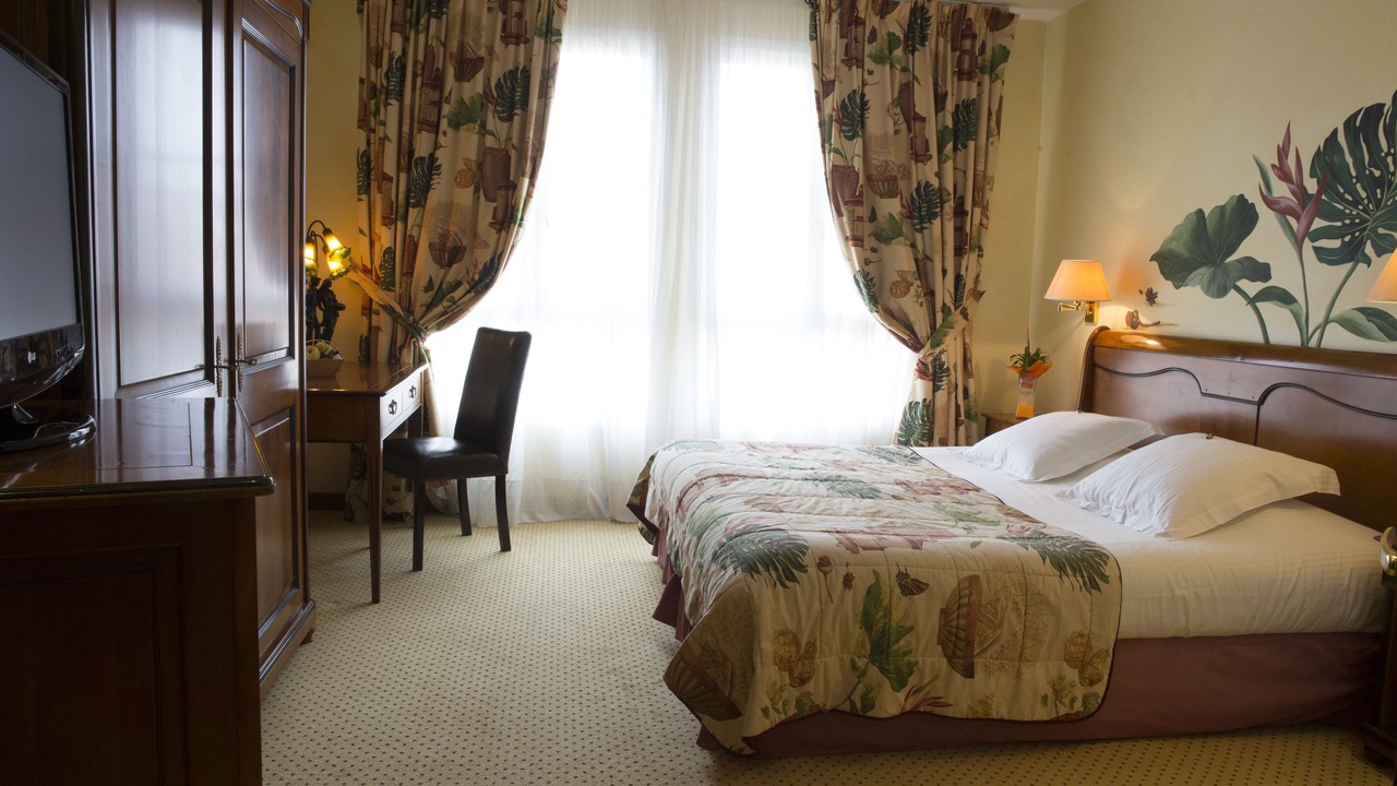 Photo of Bedroom in Conde-Northen