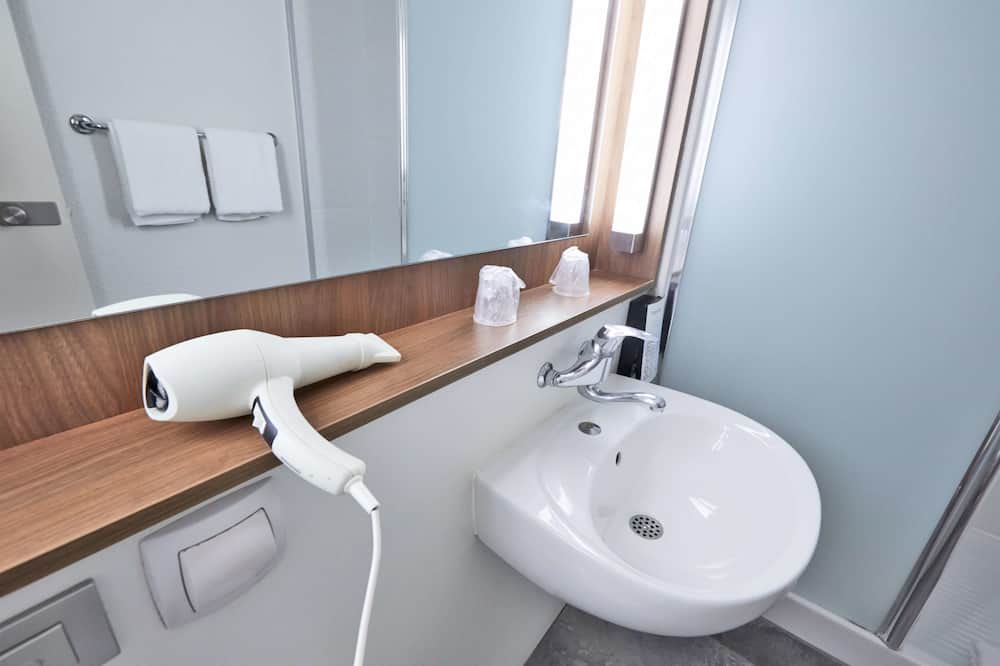 Photo of Bathroom in Saint-Martin-d'Heres
