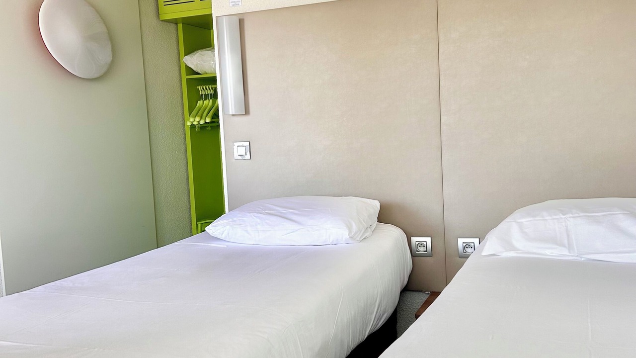 Photo of Bedroom in Valence