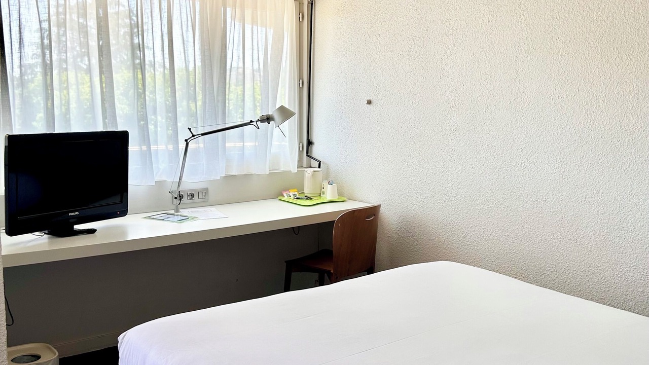 Photo of Bedroom in Valence