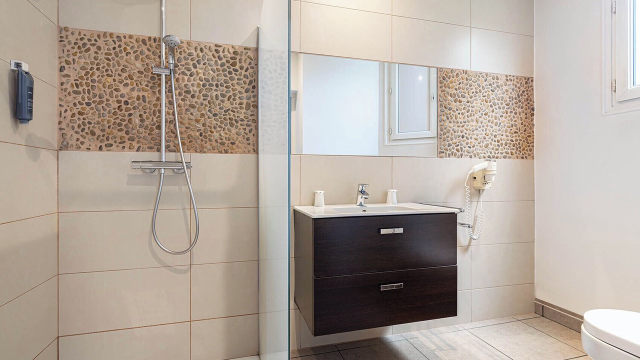 Photo of Bathroom in Le Puy-en-Velay