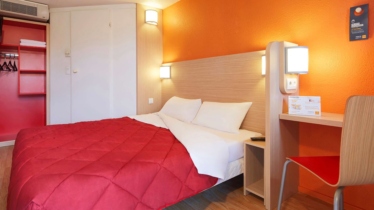 Photo of Bedroom in Epinay-sur-Orge