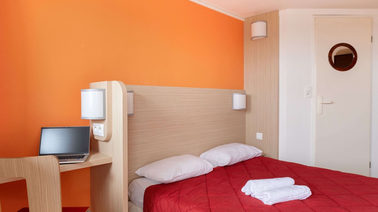 Photo of Bedroom in La Ville-du-Bois