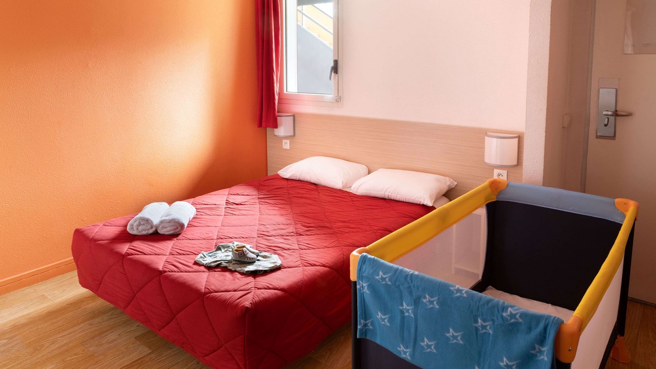 Photo of Bedroom in La Ville-du-Bois