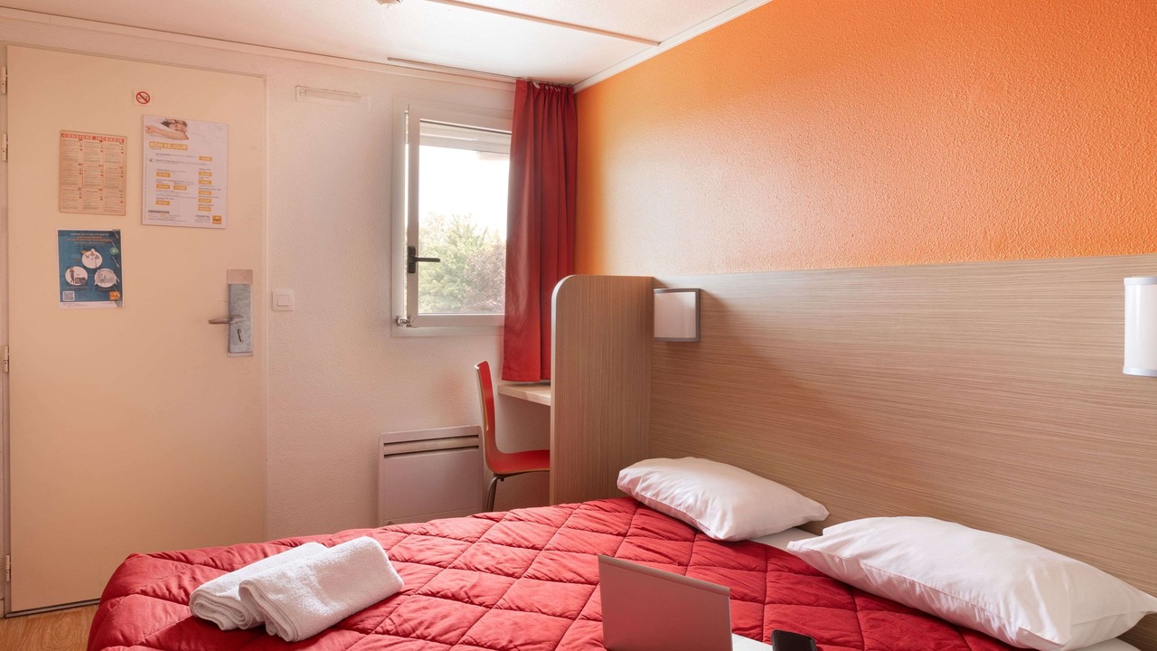 Photo of Bedroom in La Ville-du-Bois