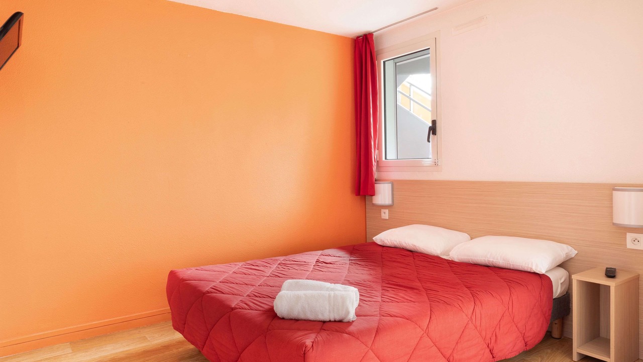 Photo of Bedroom in La Ville-du-Bois
