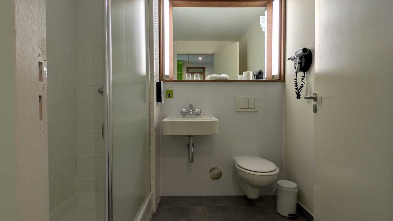 Photo of Bathroom in Villejust
