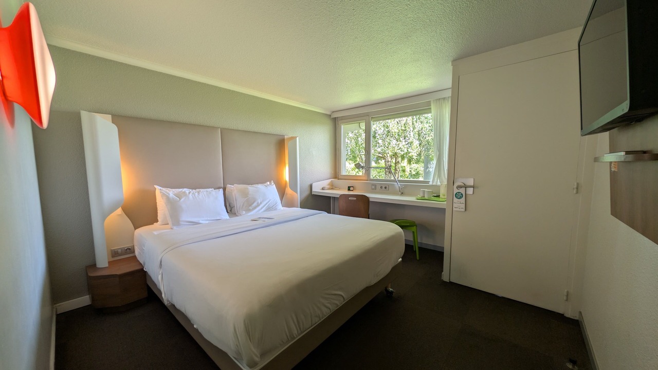 Photo of Bedroom in Villejust