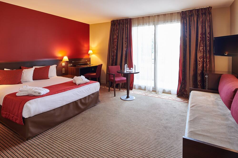 Photo of Bedroom in Divonne-les-Bains