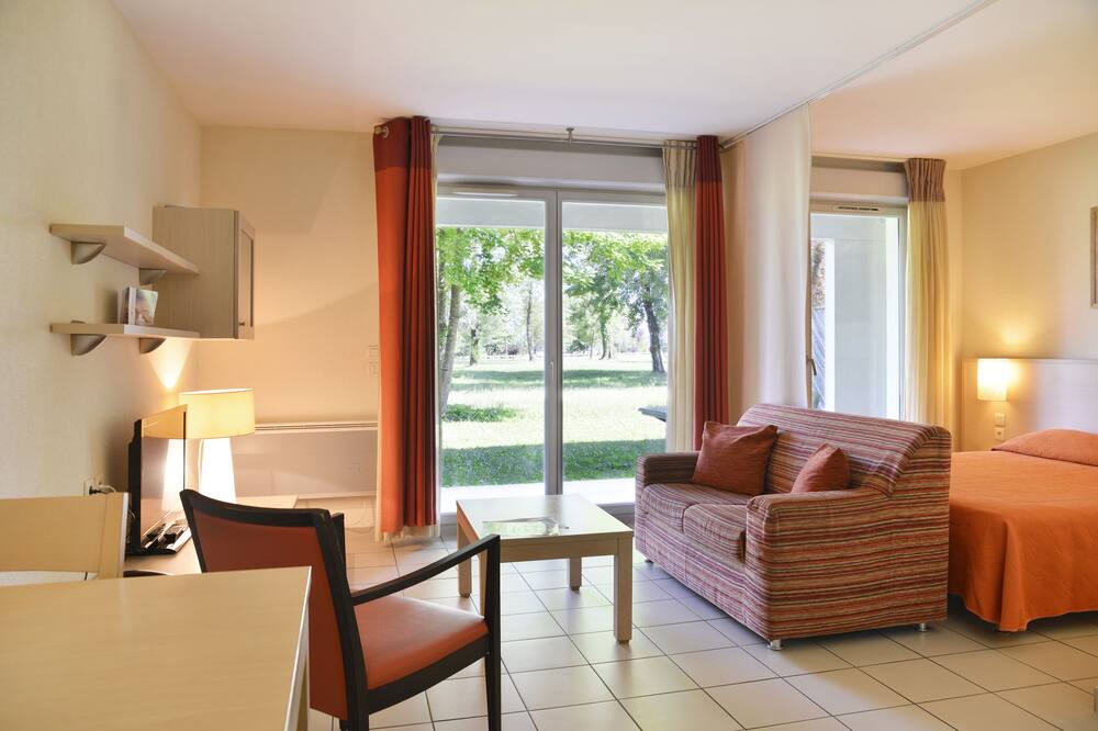 Photo of Livingroom in Divonne-les-Bains