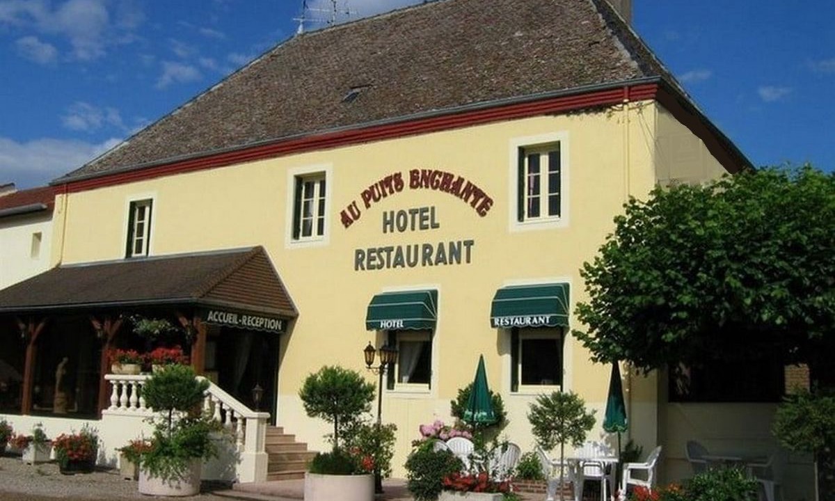 Photo of Outdoor in Saint-Martin-en-Bresse