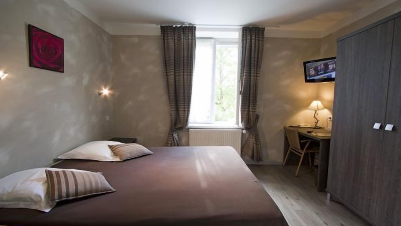 Photo of Bedroom in Le Val-d'Ajol