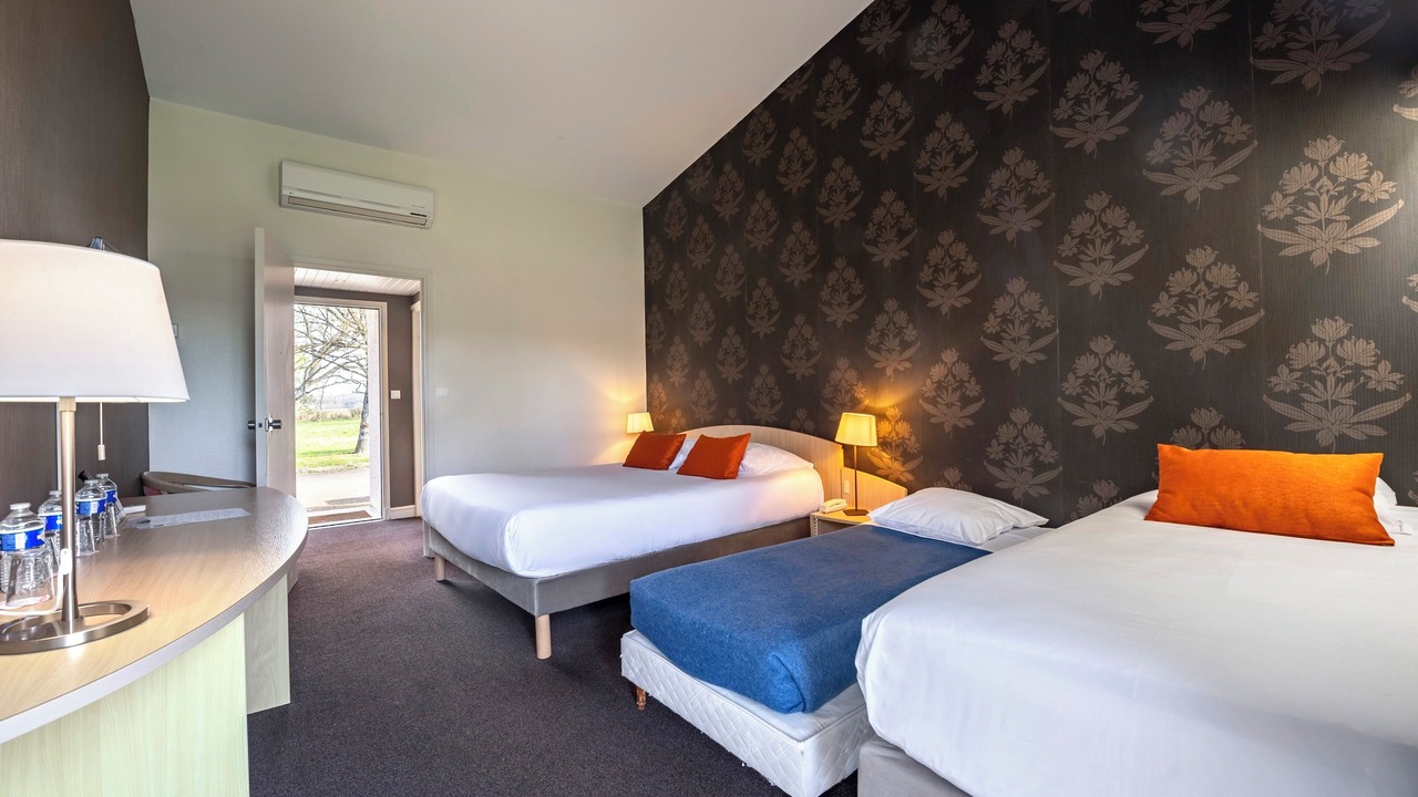 Photo of Bedroom in Sauvigny-le-Bois