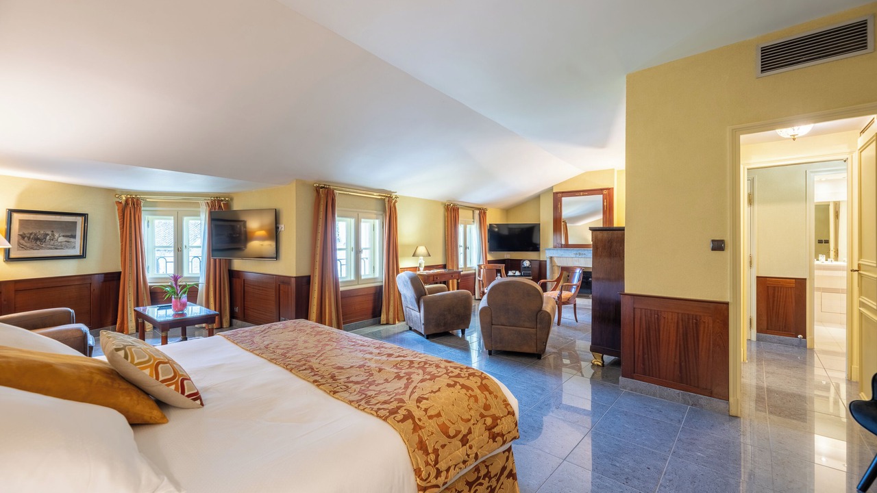 Photo of Bedroom in Tournus