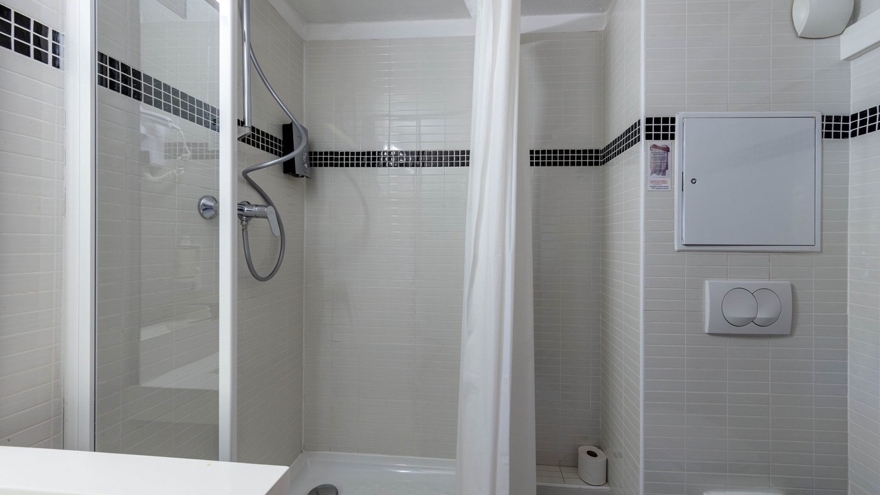Photo of Bathroom in Bourg-les-Valence