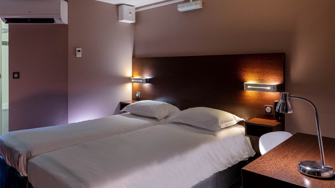 Photo of Bedroom in Bourg-les-Valence