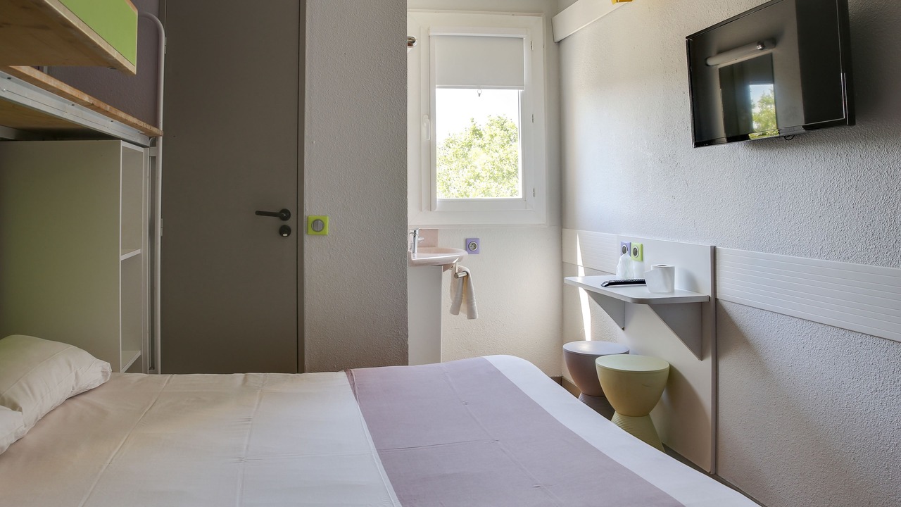Photo of Bedroom in Portes-les-Valence