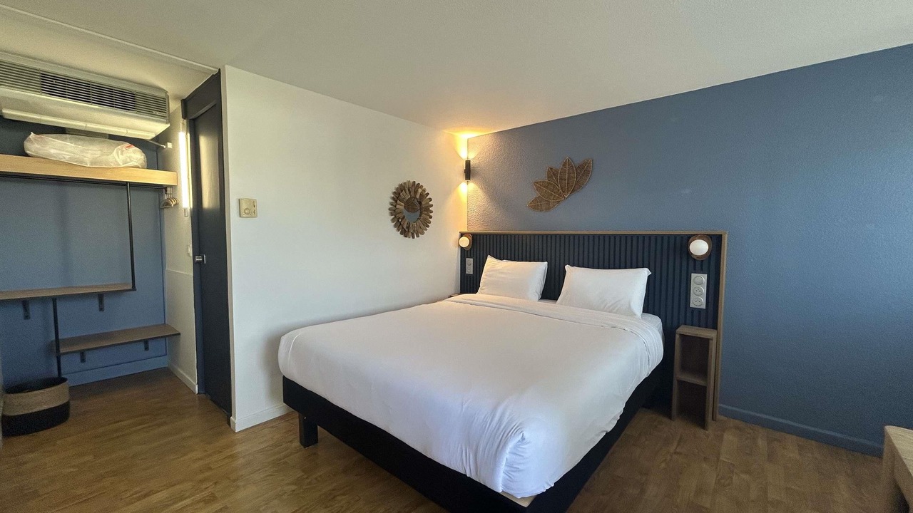 Photo of Bedroom in Belleville