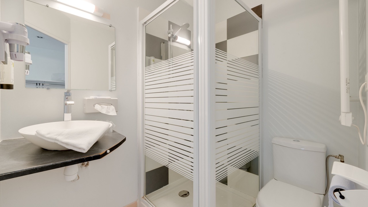 Photo of Bathroom in Moncel-les-Luneville