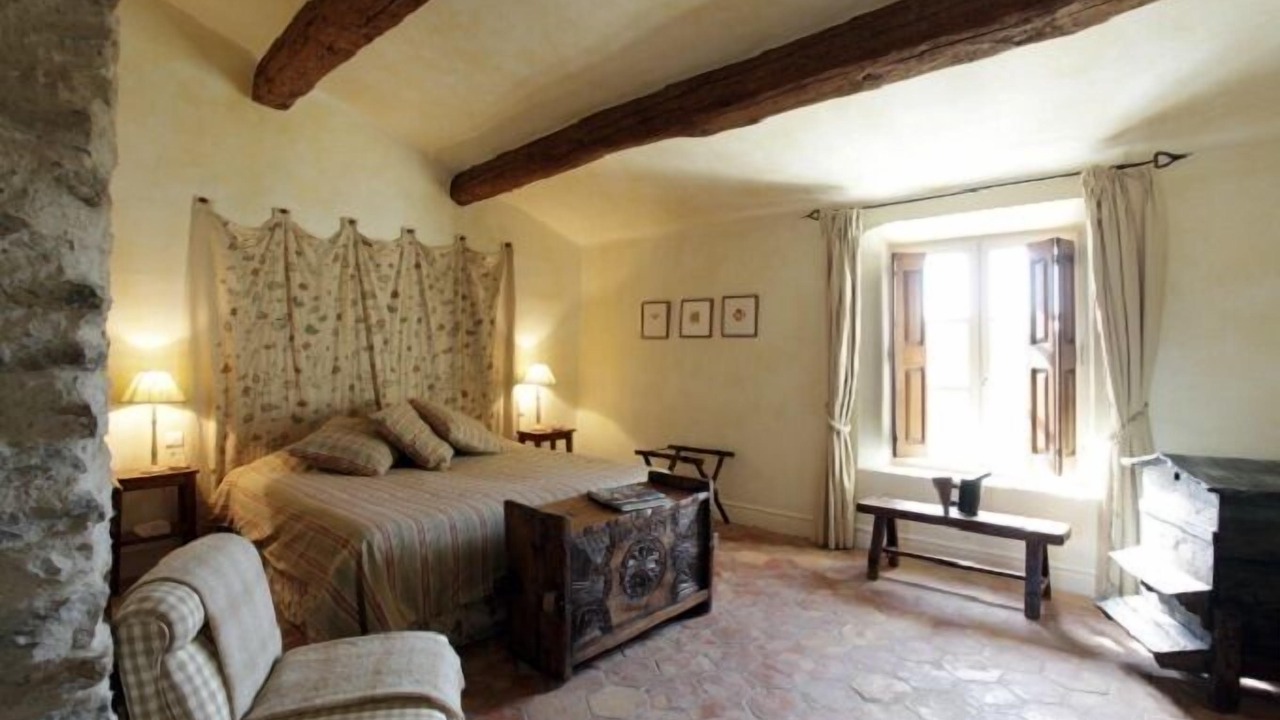 Photo of Bedroom in Crestet