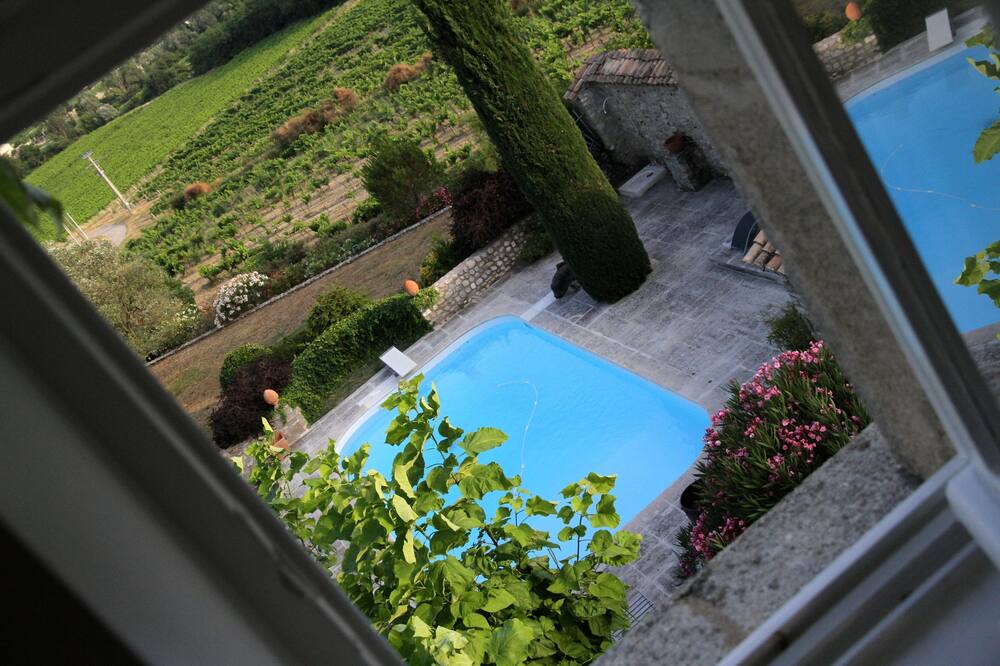Photo of Bedroom in Vaison-la-Romaine