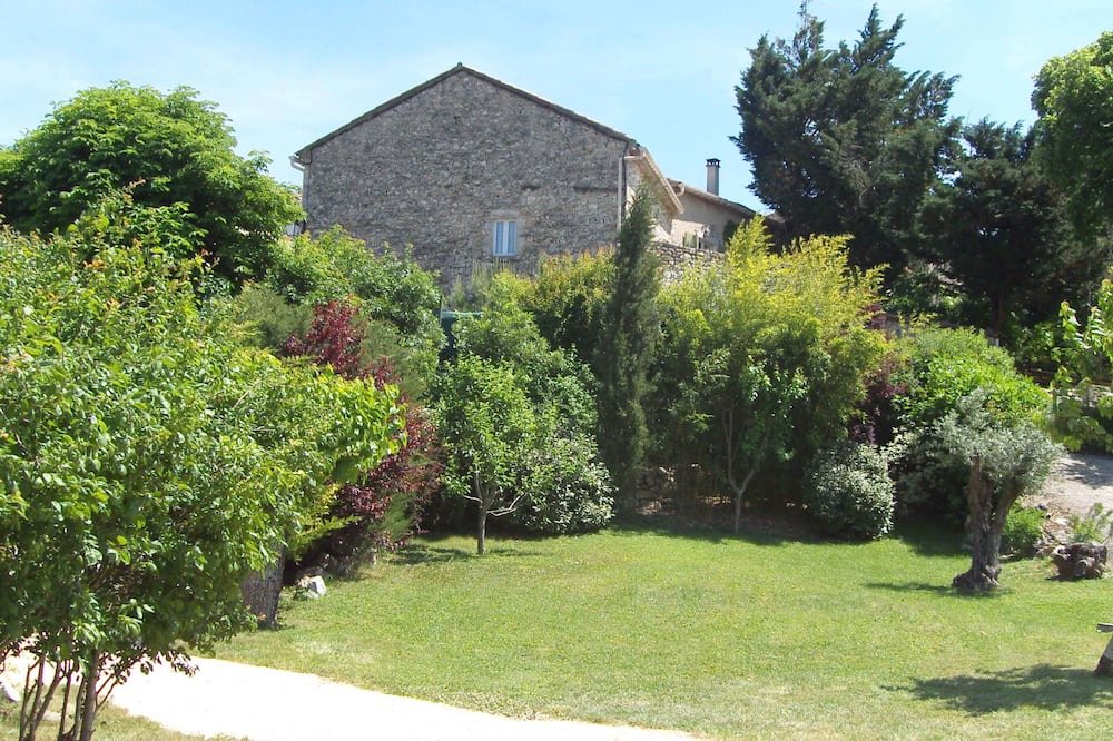 Photo of Outdoor in Gras