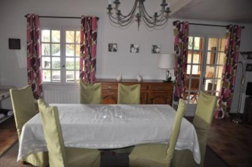 Photo of Livingroom in Bedoin