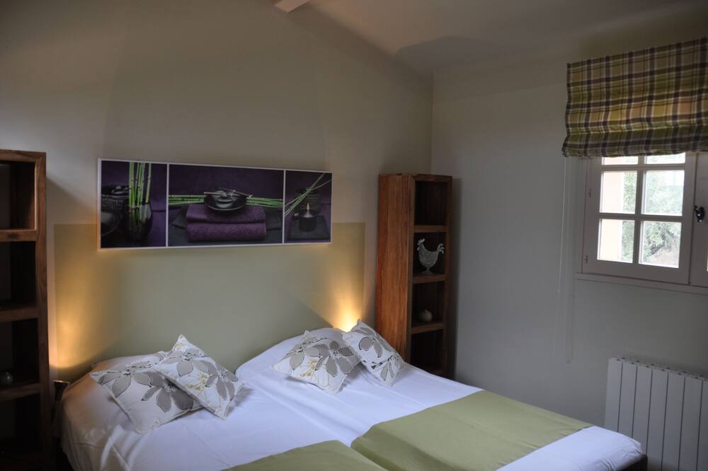 Photo of Bedroom in Bedoin