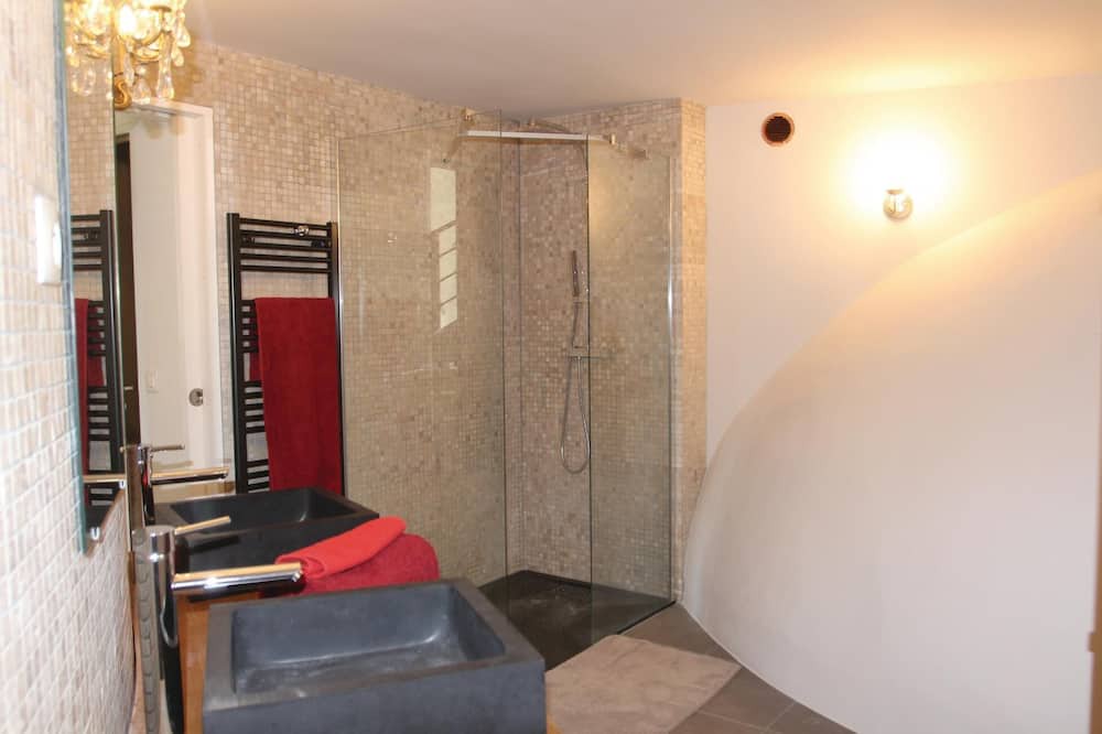 Photo of Bathroom in Montboucher-sur-Jabron