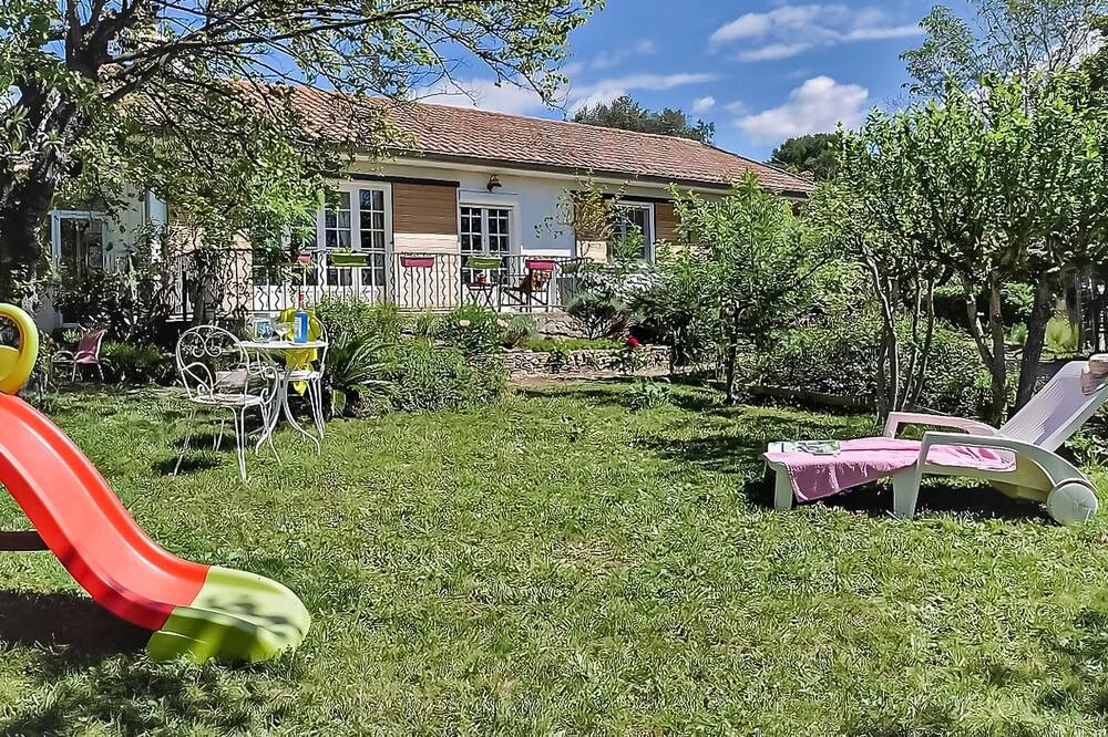 Photo of Outdoor in Mornas