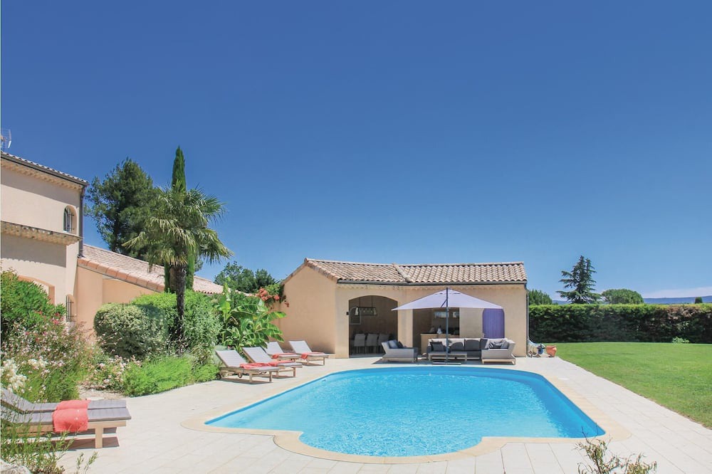 Photo of Outdoor in Montelimar