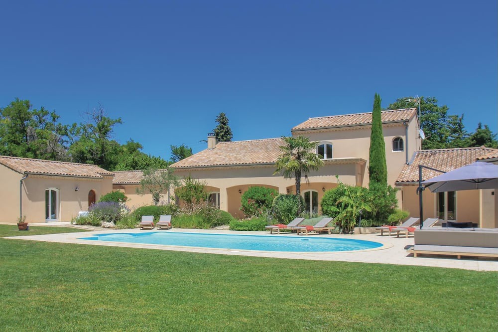 Photo of Outdoor in Montelimar