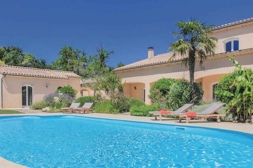 Photo of Outdoor in Montelimar
