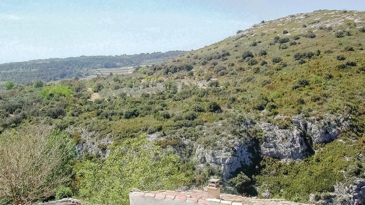 Photo of Outdoor in Methamis