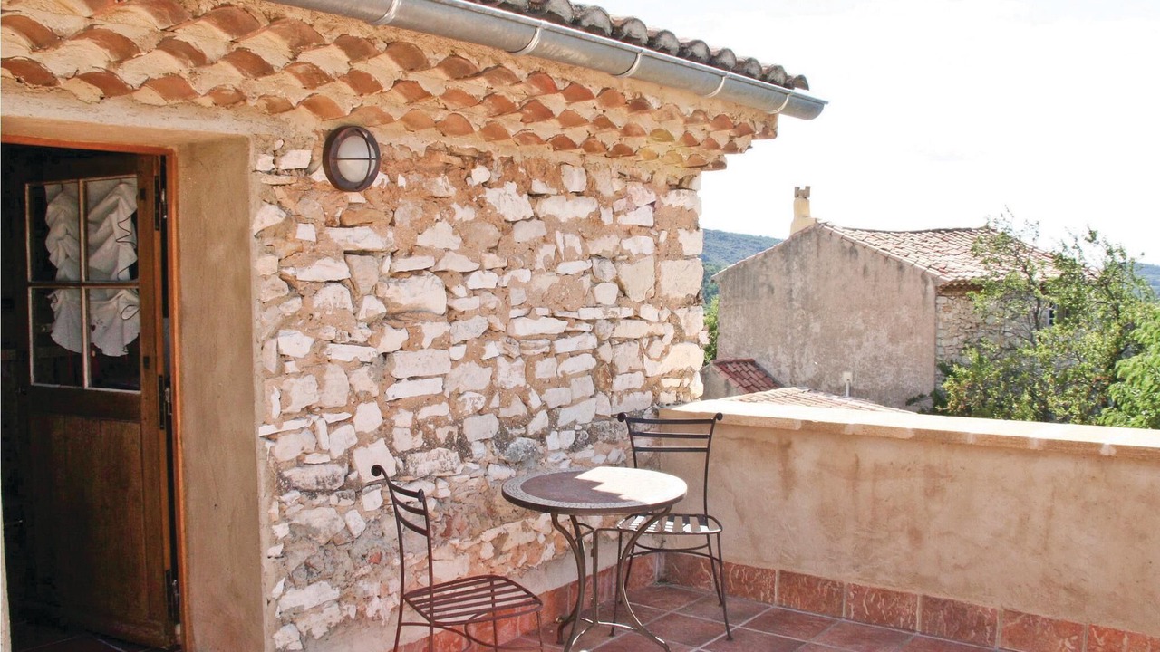 Photo of Outdoor in Methamis