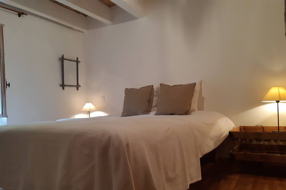 Photo of Bedroom in Visan