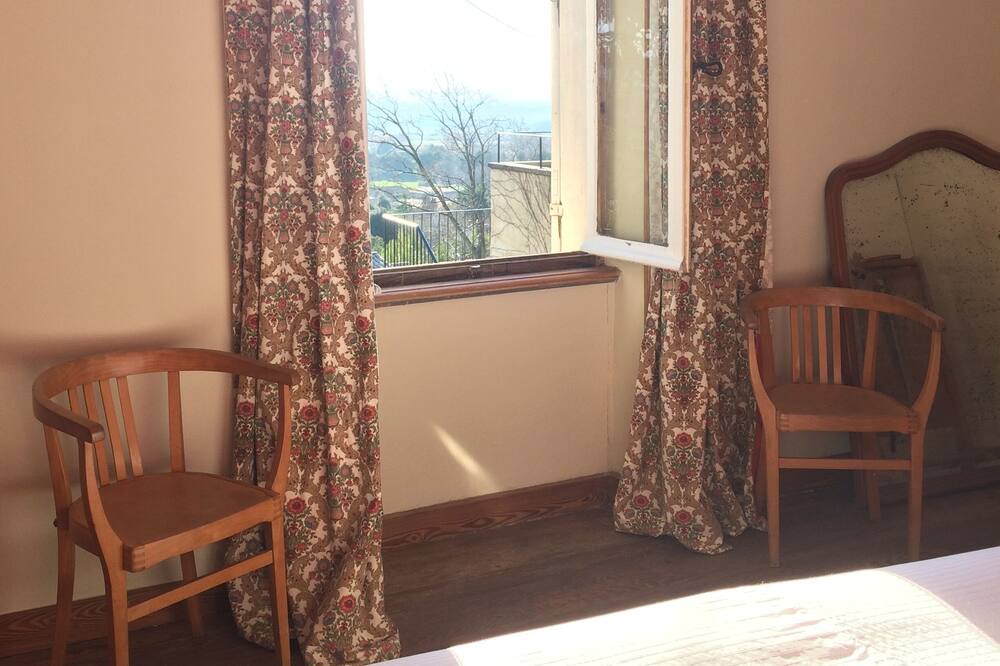 Photo of Bedroom in Visan