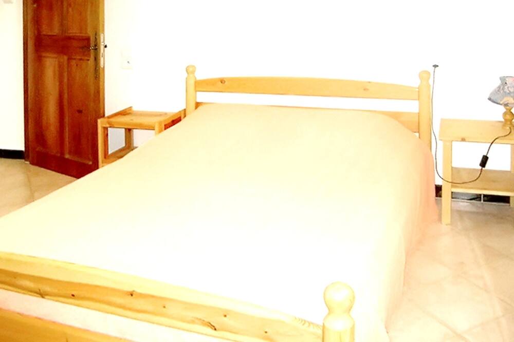 Photo of Bedroom in Mormoiron