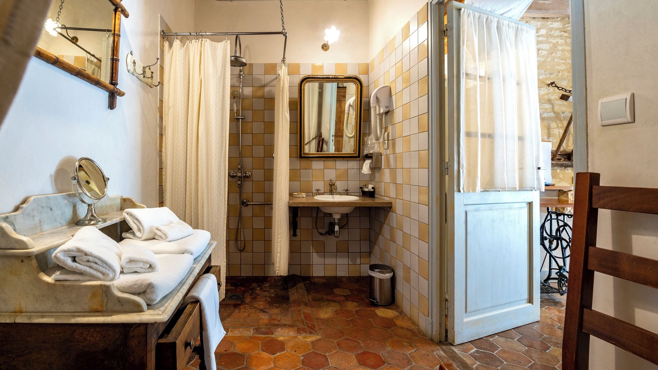 Photo of Bathroom in Nitry