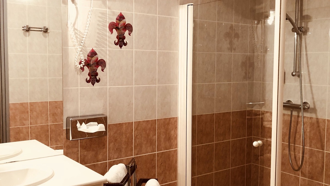 Photo of Bathroom in Amancey